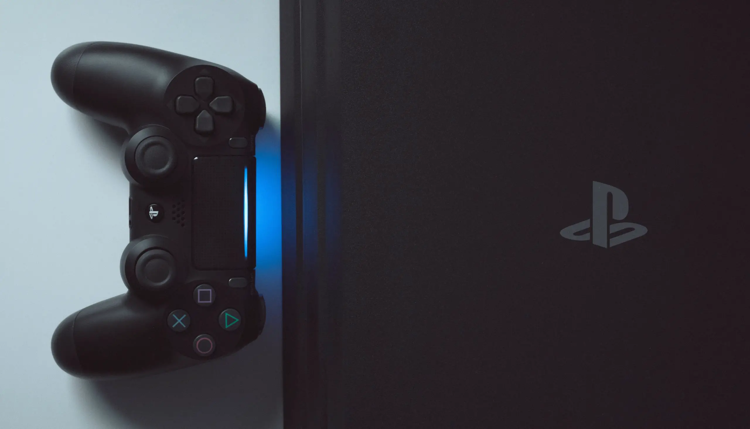Best Ways to Use a PS4 Controller on PC: Wired and Wirelessly in 2022
